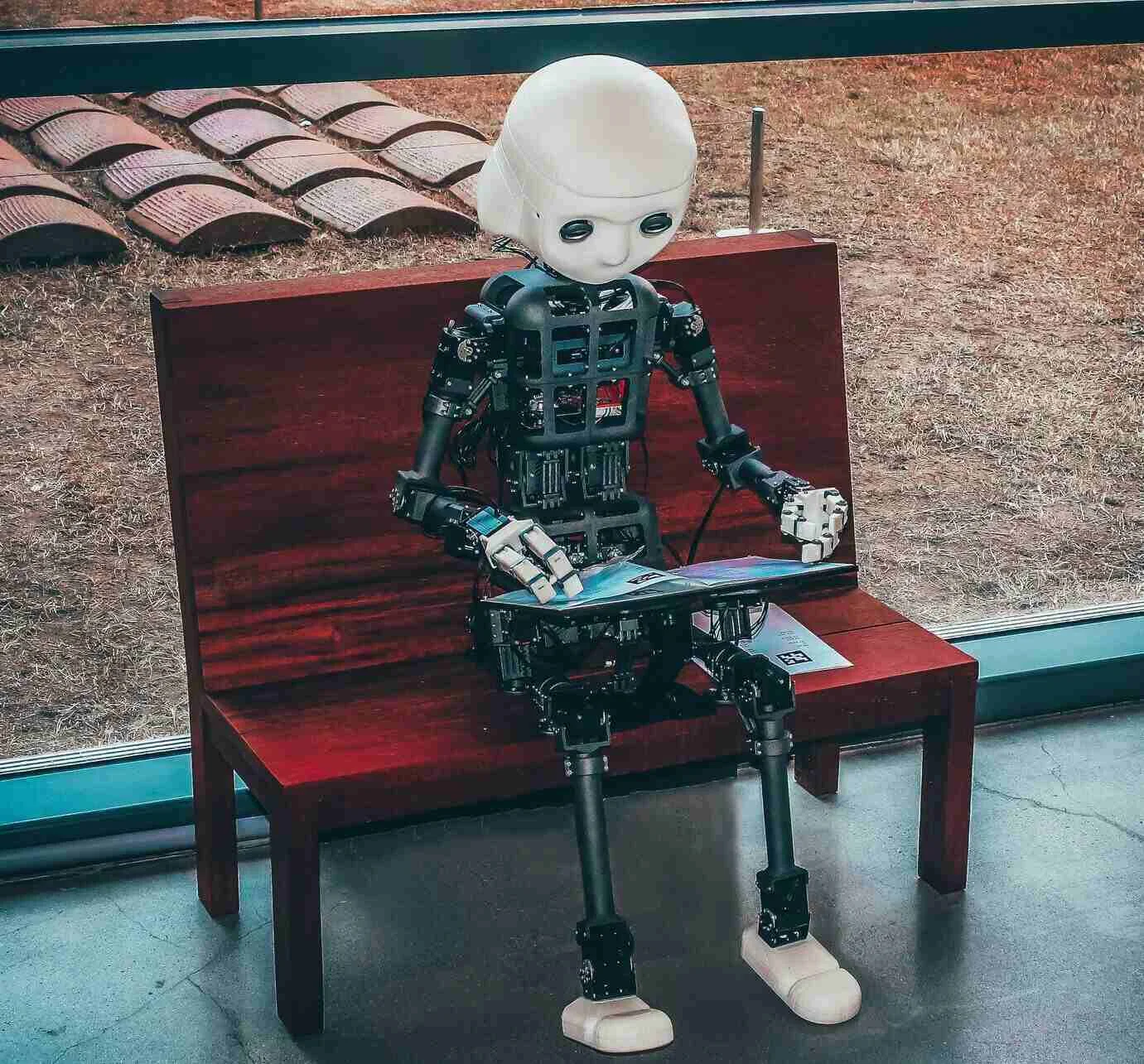 Executive uses generative AI to brainstorm ideas and enhance business strategies