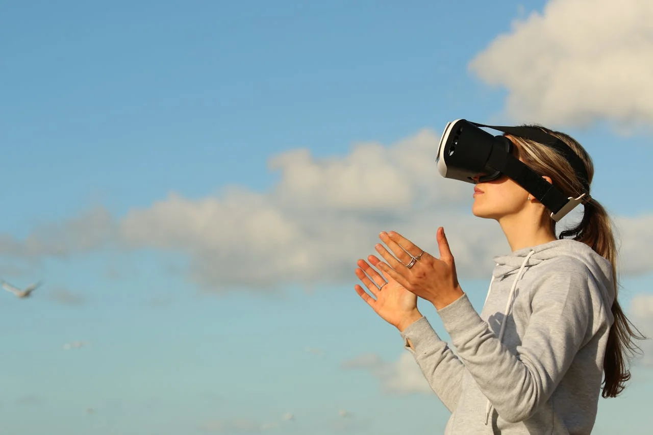 Augmented reality app superimposes luxurious virtual hotel rooms over a real-world cityscape