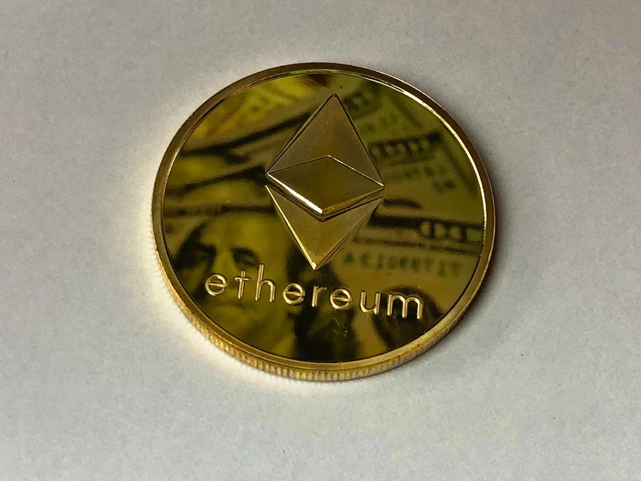 Blockchain technology: professional showcasing of secure digital transactions with illustrative blocks