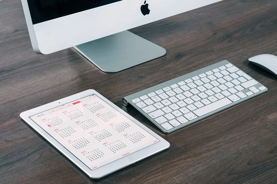 Optimized desk setup with multiple monitors for enhanced productivity and focus