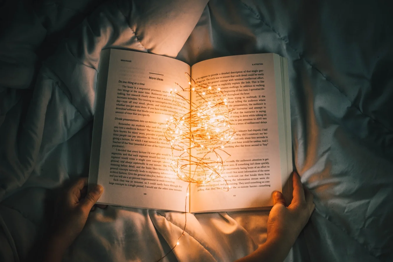 Engaging audience with compelling narratives and interactive experiences in digital marketing campaigns