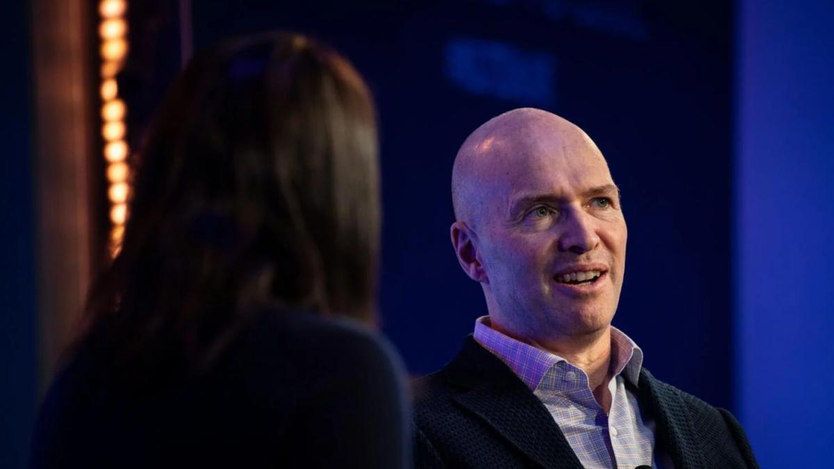 A chess game illustrating strategic foresight in technology investment