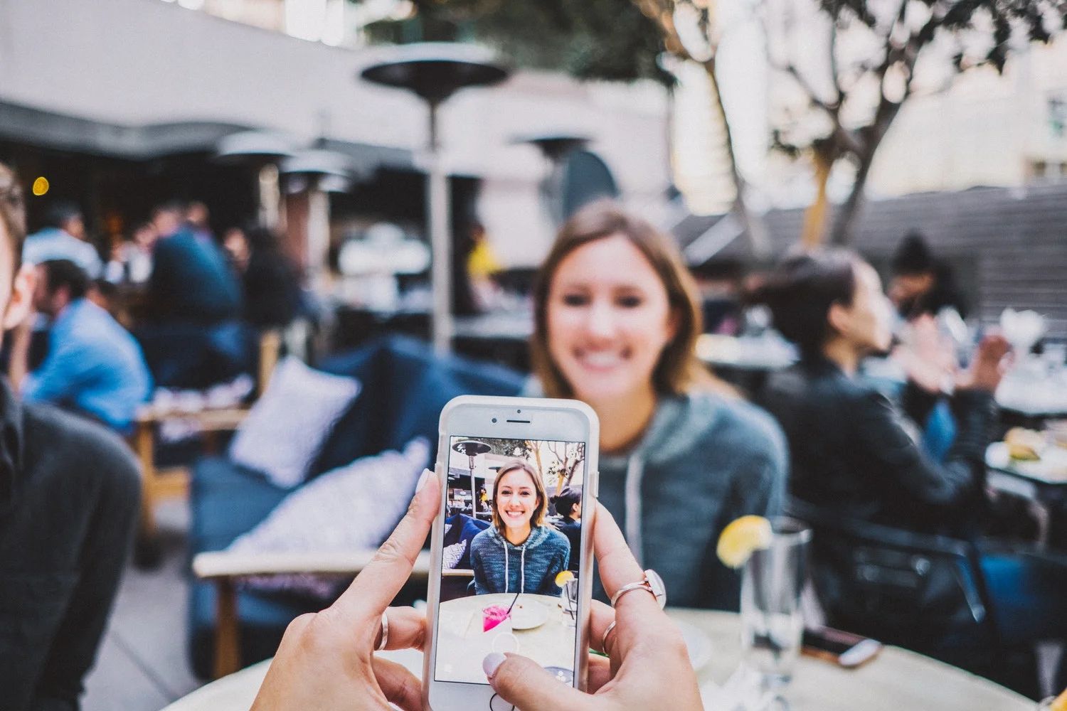 Small brand engages with mega influencer audience digitally for powerful marketing results