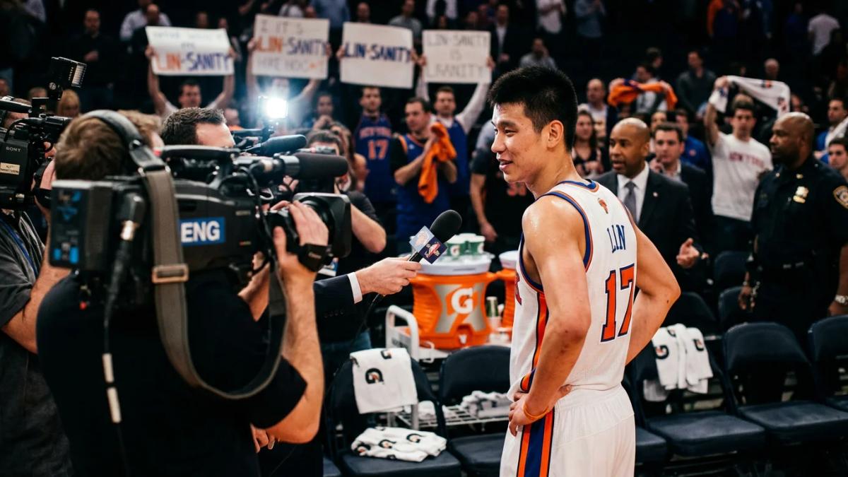 Jeremy Lin in his Knicks jersey, poised to become a marketing phenom through basketball success
