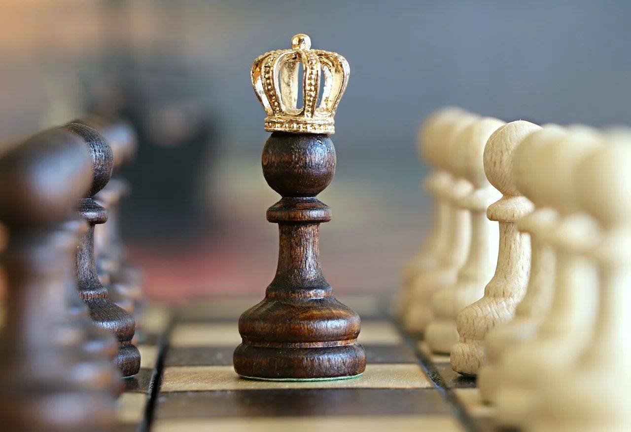 Professionals collaborating, demonstrating strategic advice and market insights to drive success