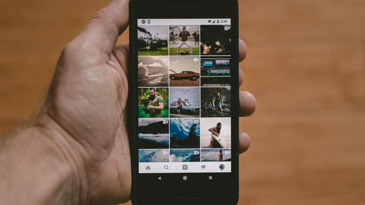 Micro influencer explaining value and reach to a brand representative