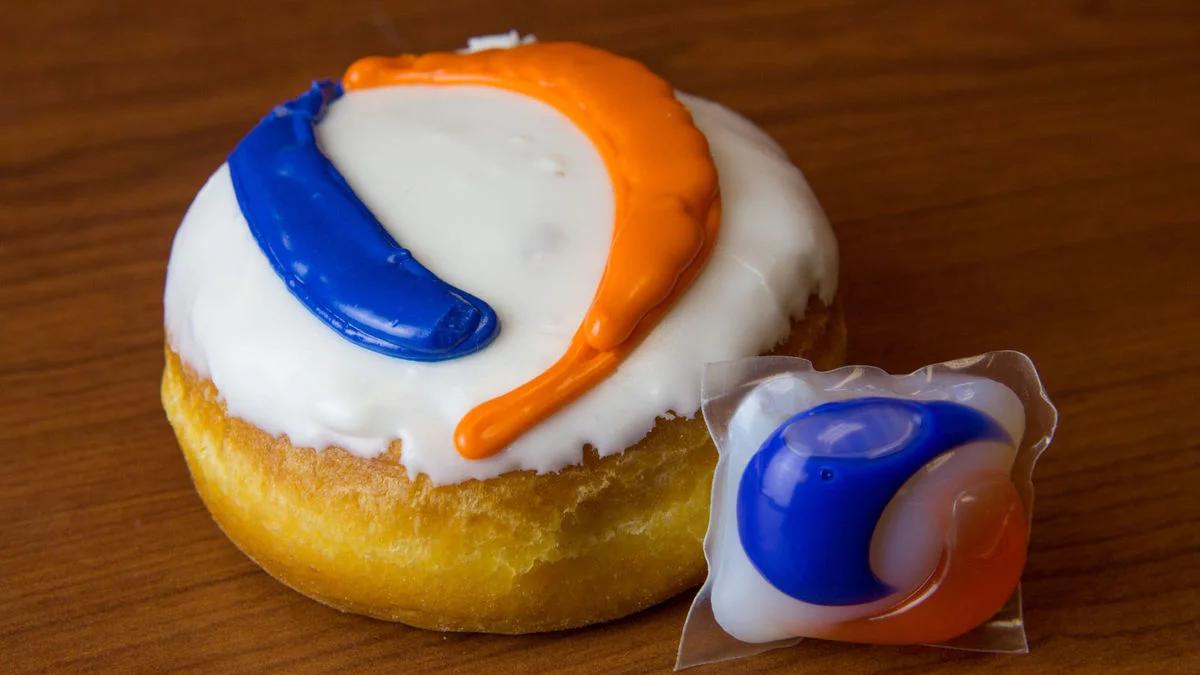 Teenagers eating Tide Pods, demonstrating the viral and dangerous social media challenge