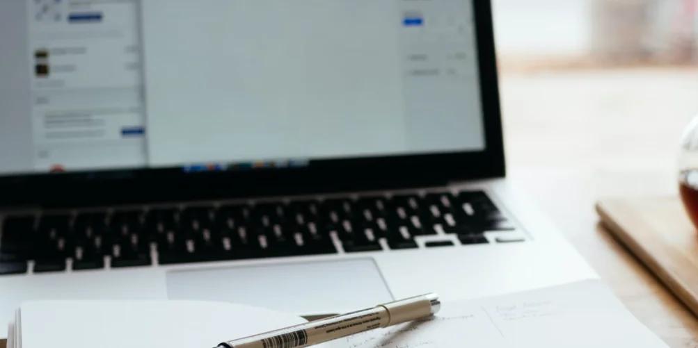 People working on laptops, illustrating various conversion rate optimization strategies